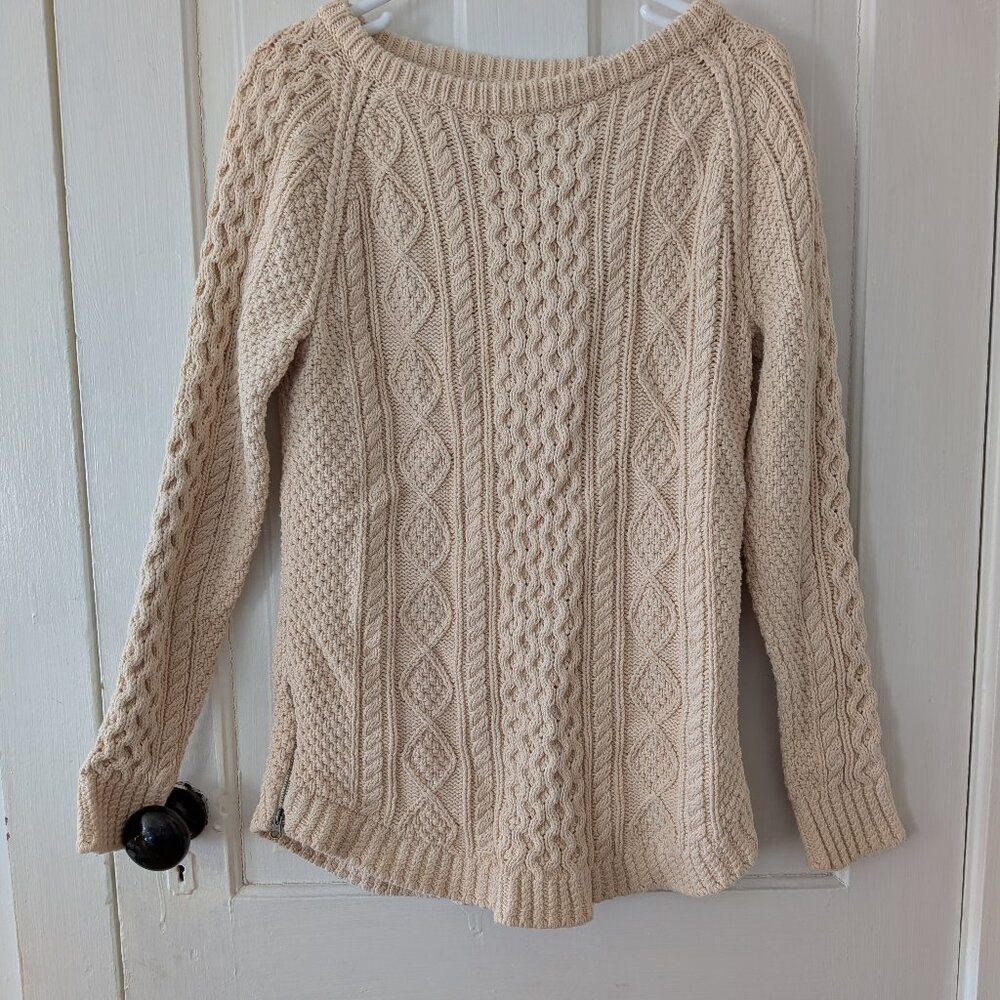 L.L. Bean Signature Fisherman’s Cable Knit Ivory Cream Sweater